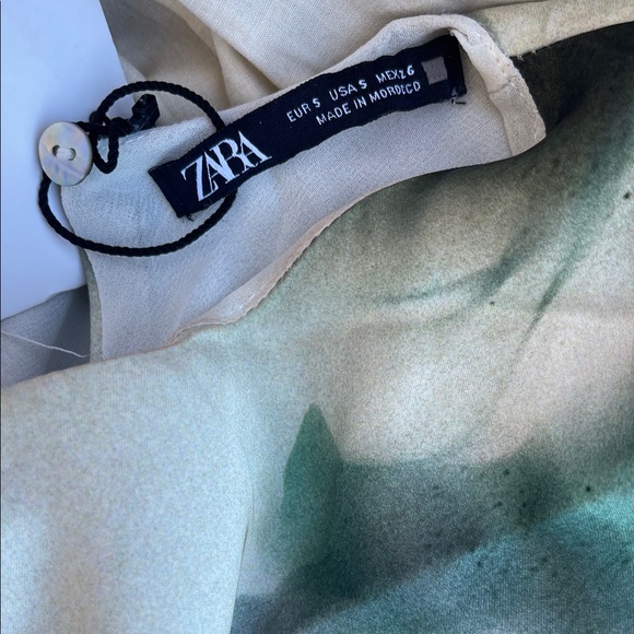 Zara NWT Printed Satin Midi Dress - Size Small - Picture 5 of 11